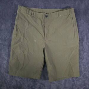 Uniqlo Theory Khaki Green Polyester Mens Shorts Size M Waist 30 33 Inch